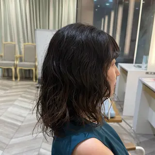 ミディアム パーマ レイヤーカット/ 艶カラー🌙Rinoのヘアスタイル