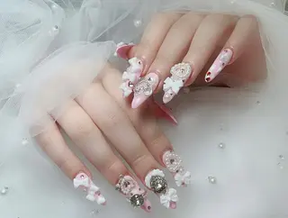 ネイル Amina nail salonのネイルデザイン