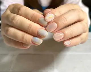 ショート 2DY NAIL SALONのネイルデザイン