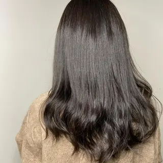 ロング カラー ヘアアレンジ 川崎 かなでのヘアスタイル
