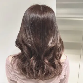 ミディアム カラー ️髪質改善カラー /美髪矯正🎀こゆきのヘアスタイル