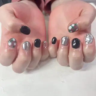 ネイル Maya 🧊🫧‪／渋谷のネイルデザイン