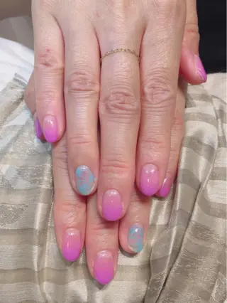 ネイル ビジューバイアクイユ ネイルズ　東中野店のネイルデザイン