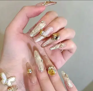 ネイル D-BEAUTY Nailsalonのネイルデザイン