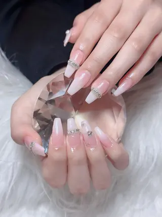ネイル Aimee Nail Studioのネイルデザイン