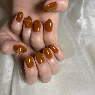ネイル 里見 麗のネイルデザイン