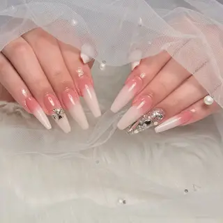 ミディアム 🌹Belle Nail🌹のネイルデザイン