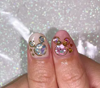 ネイル VIERU 🌈🎀💖のネイルデザイン