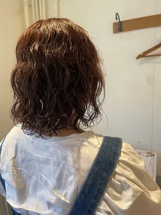 ショート カラー パーマ ヘアアレンジ 鴫原 亜弥のヘアスタイル