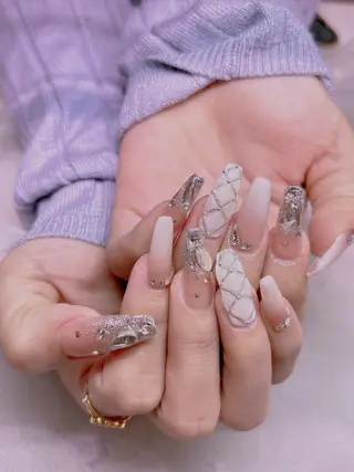 ネイル 美爪パラジェル導入店 Sunnilyのネイルデザイン