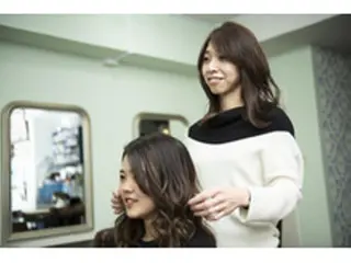 ロング カラー ヘアアレンジ 【公式】amble luxe池袋東口🩷のヘアスタイル