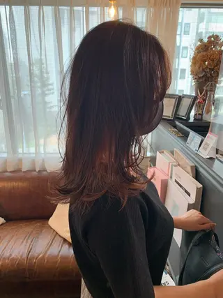 ミディアム 安村 美奈のヘアスタイル