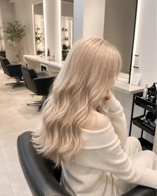 カラー 🎀ハイトーン/イン ナーカラー♡ねお🎀のヘアスタイル