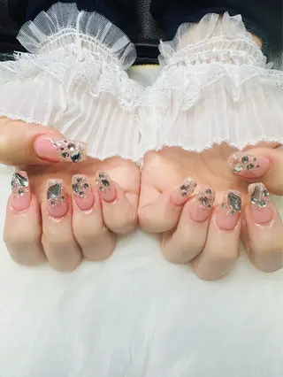 ネイル Y&A nail🌈のネイルデザイン