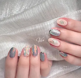 ネイル ✨Nailsalon Vi+✨のネイルデザイン