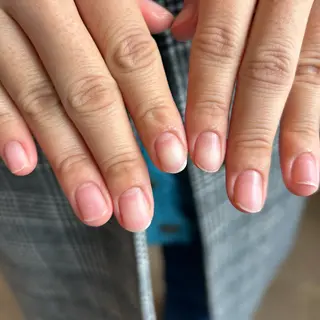 ネイル シンプルネイル Ezura Yumiのネイルデザイン