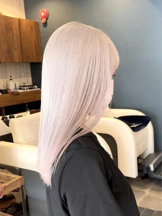 ロング カラー 市川 澪のヘアスタイル