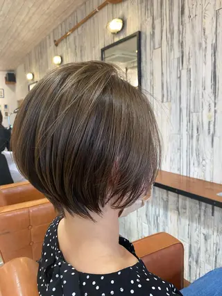 ショート くびれショート・ボブ カットorパーマ特化のヘアスタイル