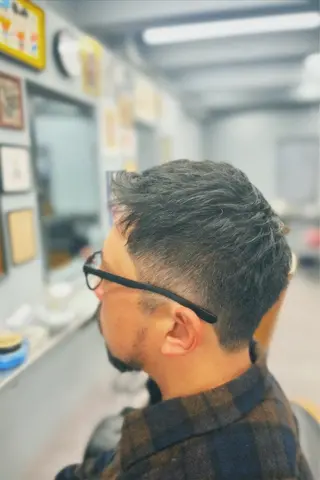 ショート メンズ 池袋メンズパーマ フェード純平のヘアスタイル