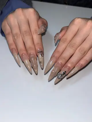 ネイル Yay /y2k・個性派のネイルデザイン