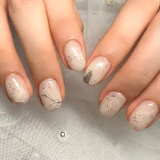 ネイル healing 【ヒルリン】のネイルデザイン