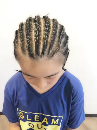 ヘアアレンジ ツノガイ エリのヘアスタイル