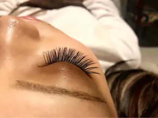 マツエク・マツパ RALUA名駅前 小島の眉毛・アイブロウイメージ