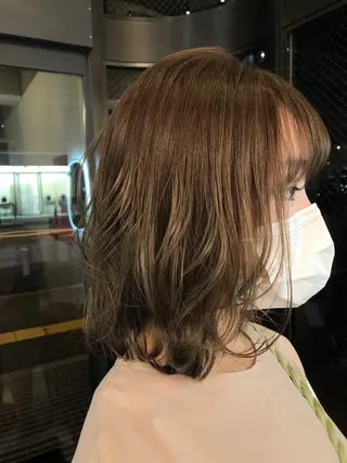 ミディアム カラー 貴方に似合うを見つけ ます🌱市川リョウカのヘアスタイル
