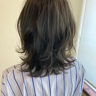 ミディアム ant’ten 宮川 俊裕のヘアスタイル