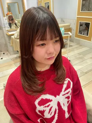 ミディアム 小柳 夏美のヘアスタイル