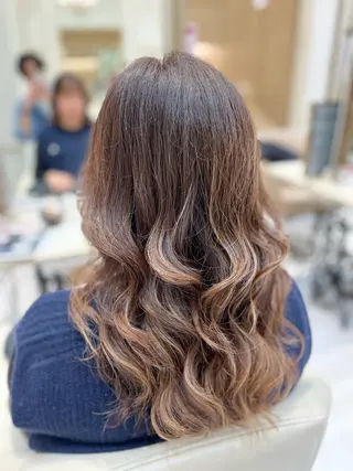 ヘアアレンジ FEERIE ✨️岩崎圭祐✨️のヘアスタイル