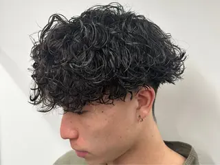 ミディアム パーマ メンズ メンズ特化🔥 渡邉愛斗のヘアスタイル