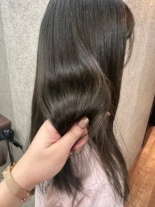 ロング カラー 透明感カラー/顔周り レイヤー/髪質改善のヘアスタイル