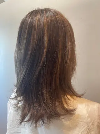 セミロング カラー classic 新横浜satomiのヘアスタイル