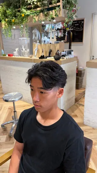 パーマ メンズ 小礒 幸輝のヘアスタイル