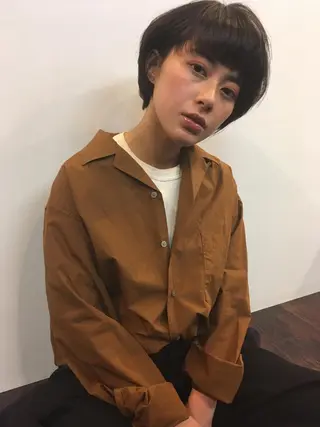 ショート カラー パーマ 安達 俊亮のヘアスタイル