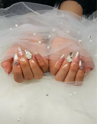 ミディアム Amonail♡ RINAのネイルデザイン