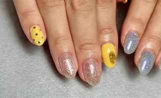 ネイル tsumeya ゆるかわ手描きネイルのネイルデザイン
