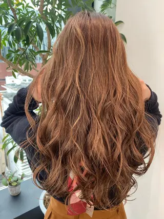 セミロング カラー デザインカラーウルフ 宙也のヘアスタイル