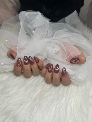 ネイル AOAQUA SHIORIのネイルデザイン