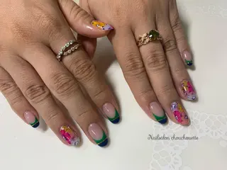 ネイル 爪のお悩みサロン シュシュエットのネイルデザイン