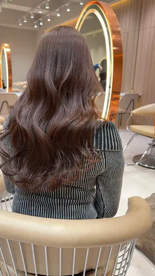 セミロング カラー 縮毛矯正✨🫧 レイヤー川村利幸のヘアスタイル