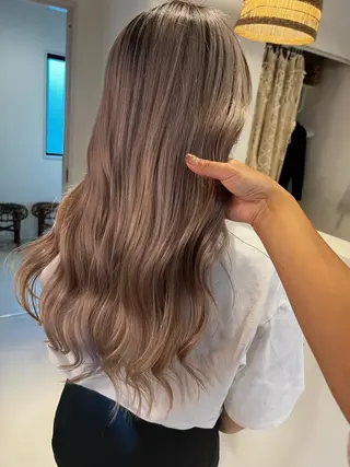 ロング ココルアナ 豊中美容室のヘアスタイル