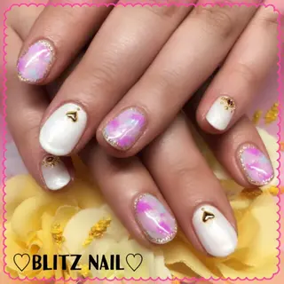 ネイル BLITZ Nail 岩田💅🏻✨のネイルデザイン