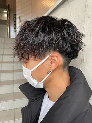 パーマ メンズ 大阪美容師 井上智博のヘアスタイル