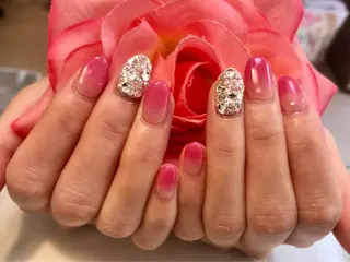 ネイル ♡ビジュール♡ NAIL &まつ毛のマツエク・マツパデザイン
