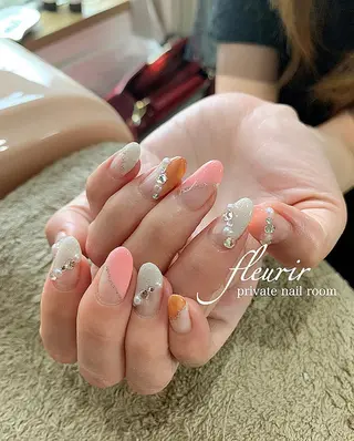 ネイル フルリール 【プライベートサロンのネイルデザイン