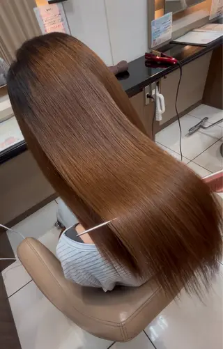 セミロング パーマ 💍美髪矯正💍 髪質改善・店長 伊藤のヘアスタイル