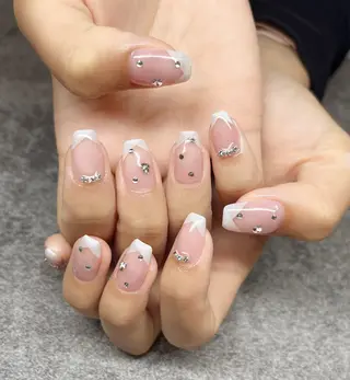 ネイル R inのネイルデザイン