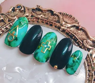 ネイル CROWN プライベートサロンのネイルデザイン